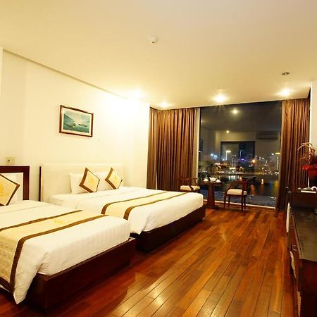 Hoang Linh Riverfront Hotel Da Nang Esterno foto