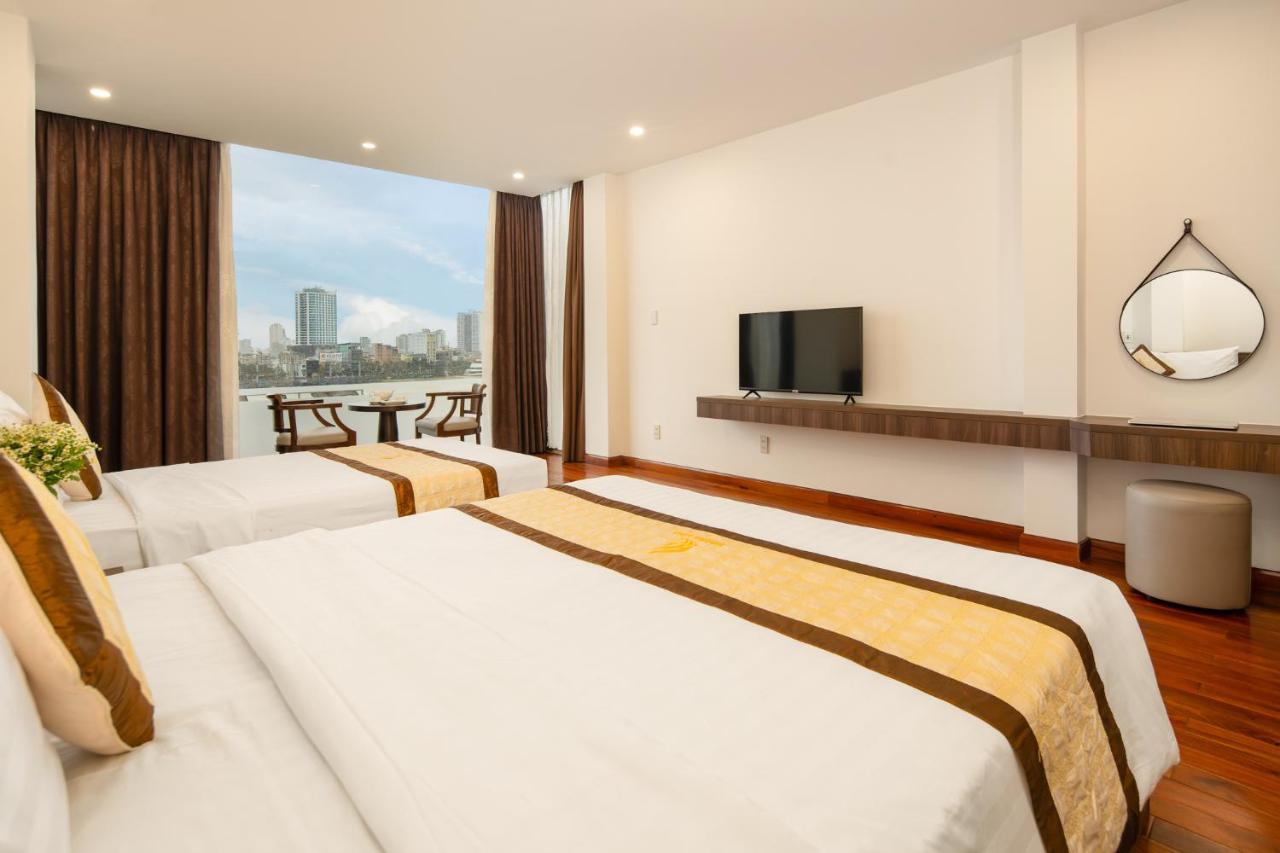 Hoang Linh Riverfront Hotel Da Nang Esterno foto