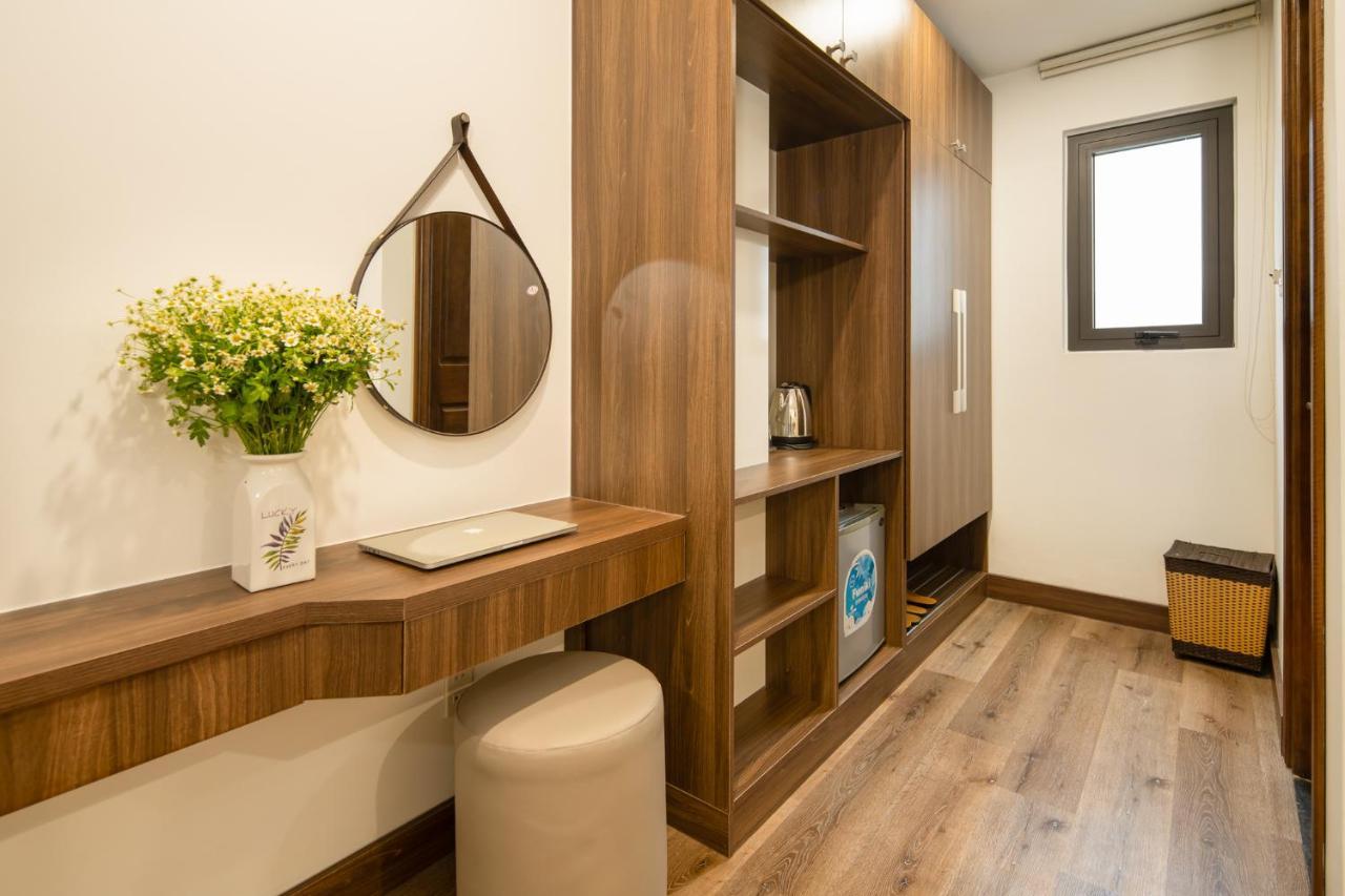 Hoang Linh Riverfront Hotel Da Nang Esterno foto
