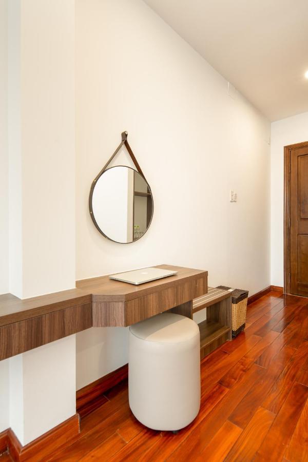 Hoang Linh Riverfront Hotel Da Nang Esterno foto