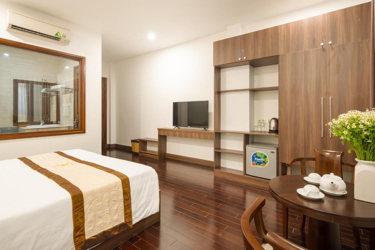 Hoang Linh Riverfront Hotel Da Nang Esterno foto