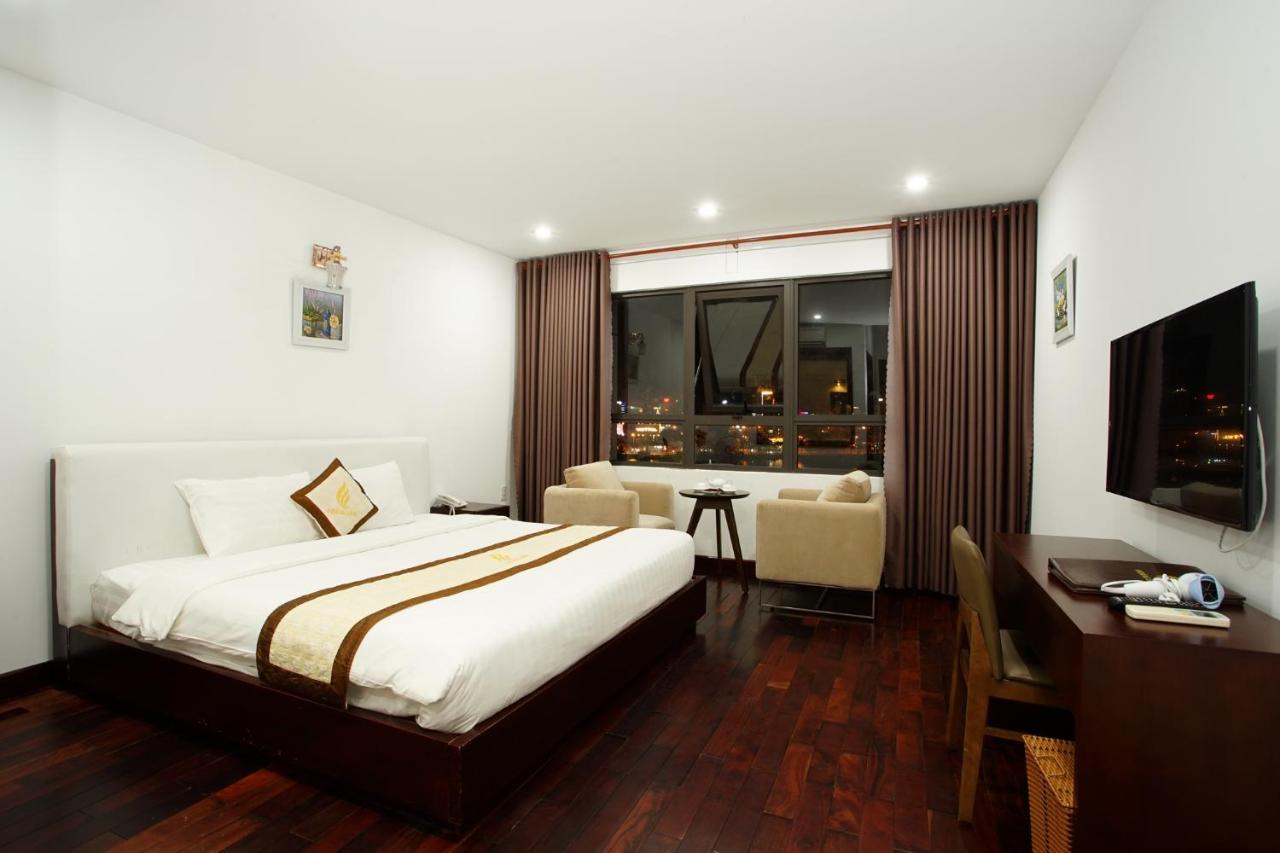Hoang Linh Riverfront Hotel Da Nang Esterno foto